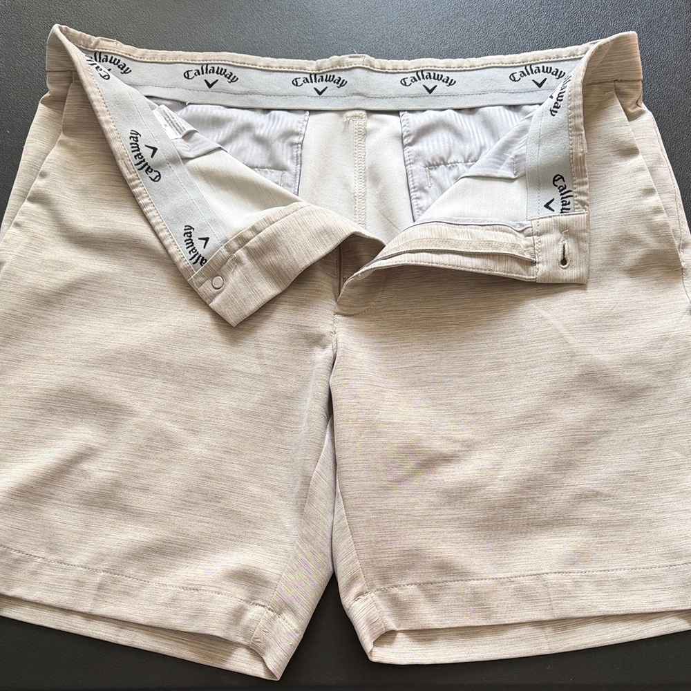 Callaway Light Beige men’s Golf Shorts
